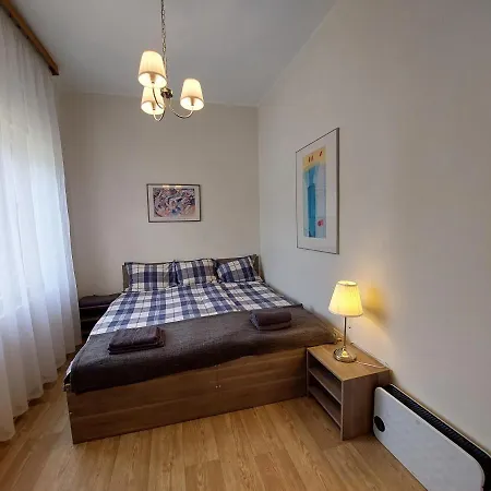 Rozmaring Apartman Haz Case de vacanță